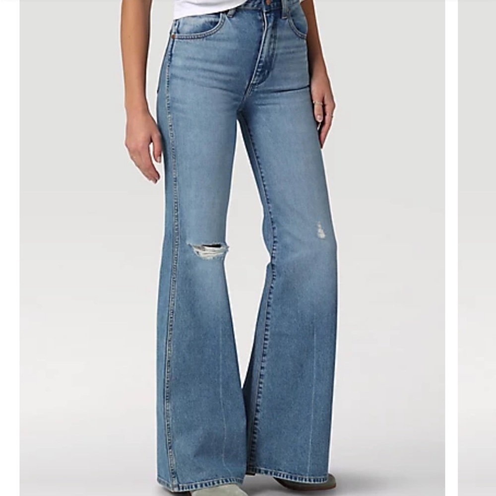WOMENS WANDERER FLARE JEAN